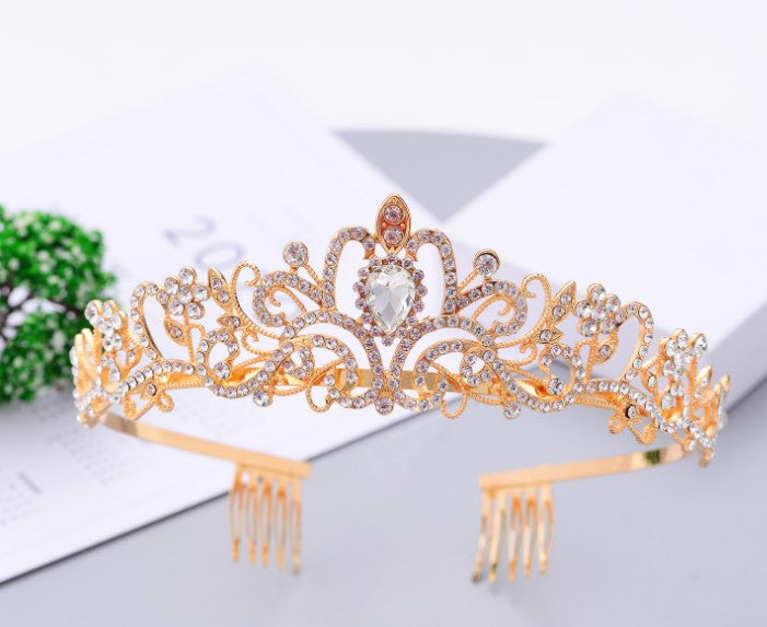 Damen Funkelnde Kristall-Tiara mit filigranem Design Karnz