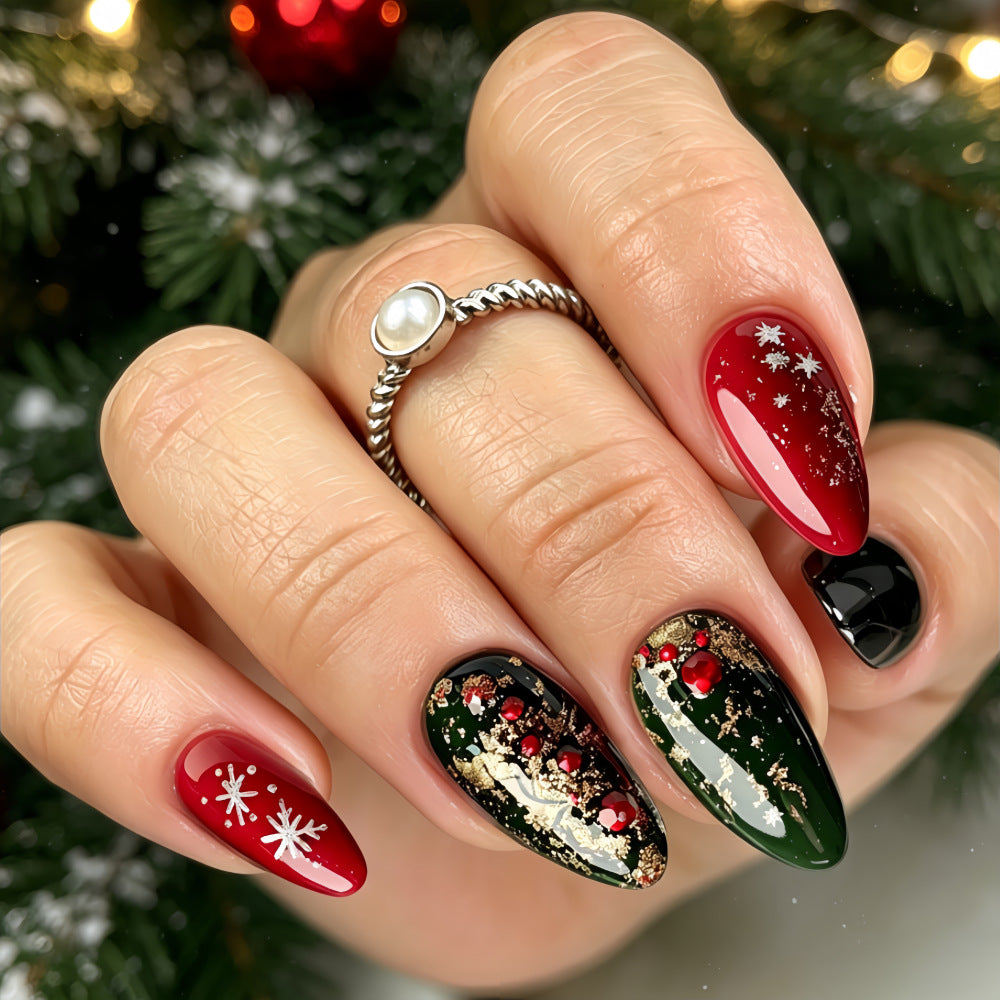 Kunstnägel Im Festlichen Weihnachtsdesign Karnz 1787298787