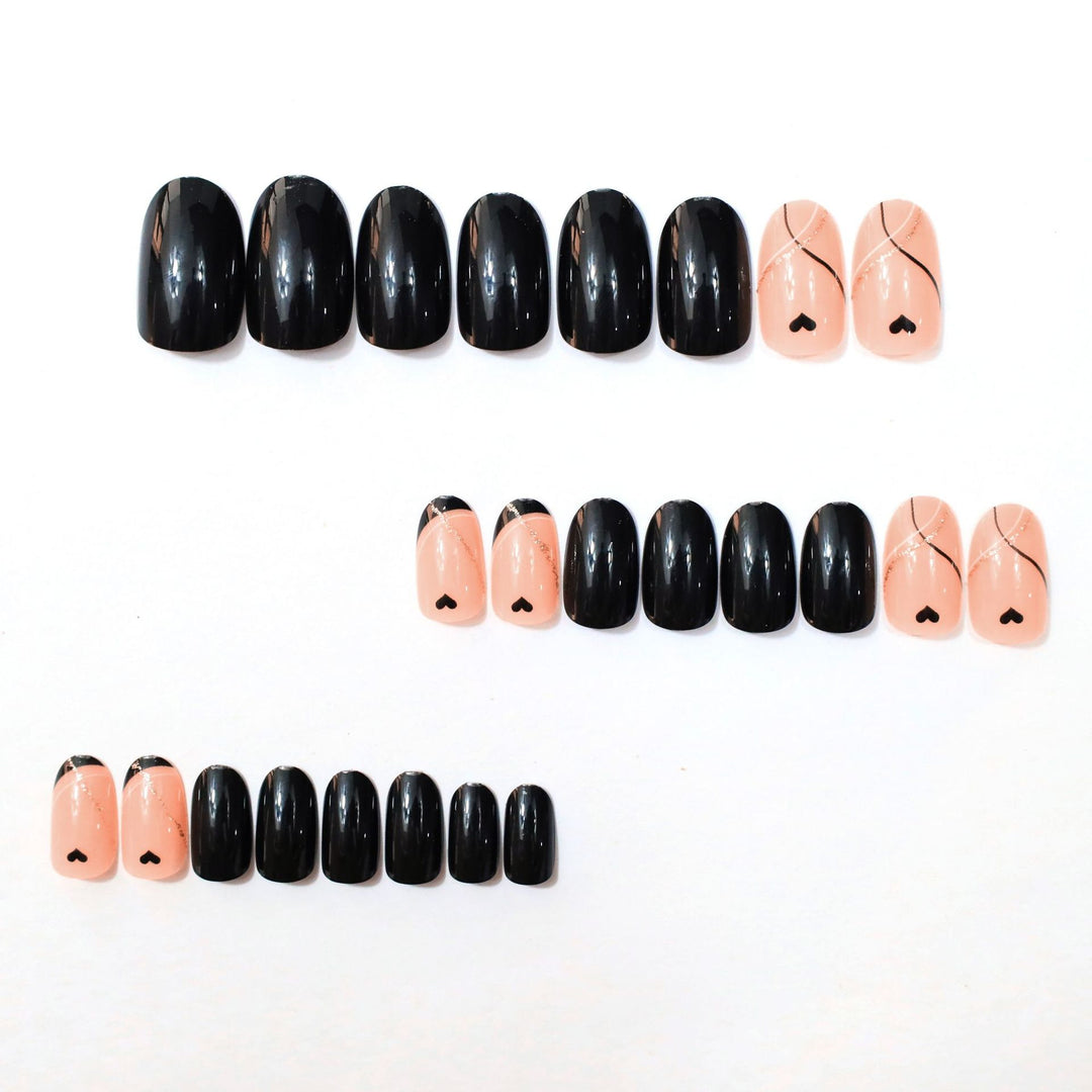 Trendiges abstraktes Nagelkunst-Set Karnz