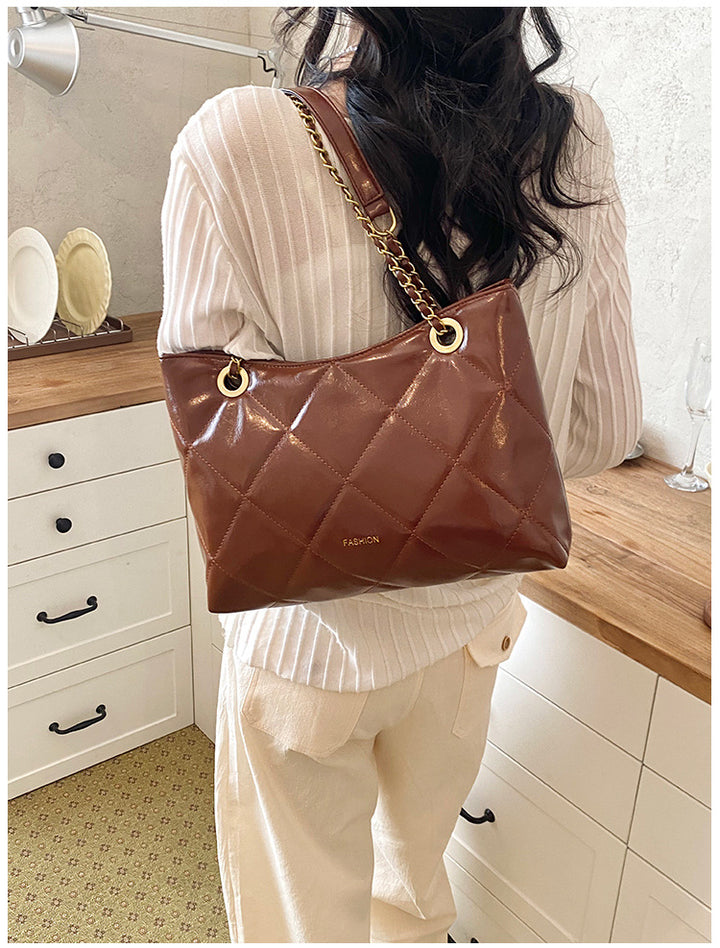 Gepolsterte Kunstleder Schultertasche Karnz