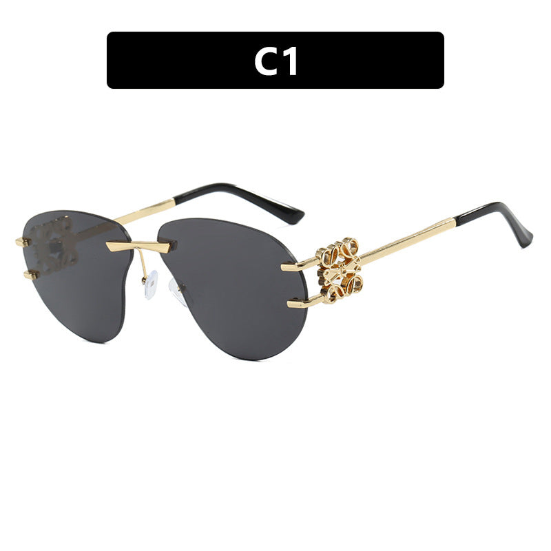 Damen modische Sonnenbrille im eleganten Aviator-Stil mit Kunststeindetails Karnz