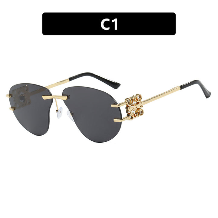 Damen modische Sonnenbrille im eleganten Aviator-Stil mit Kunststeindetails Karnz