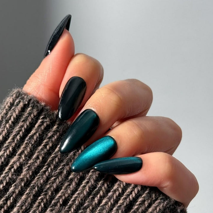 Hochglanz Stiletto Press-On Nagelset mit elegantem Finish Karnz
