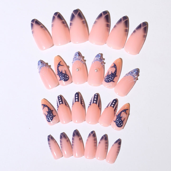 Künstlerische Ombre-Nageldesigns Karnz