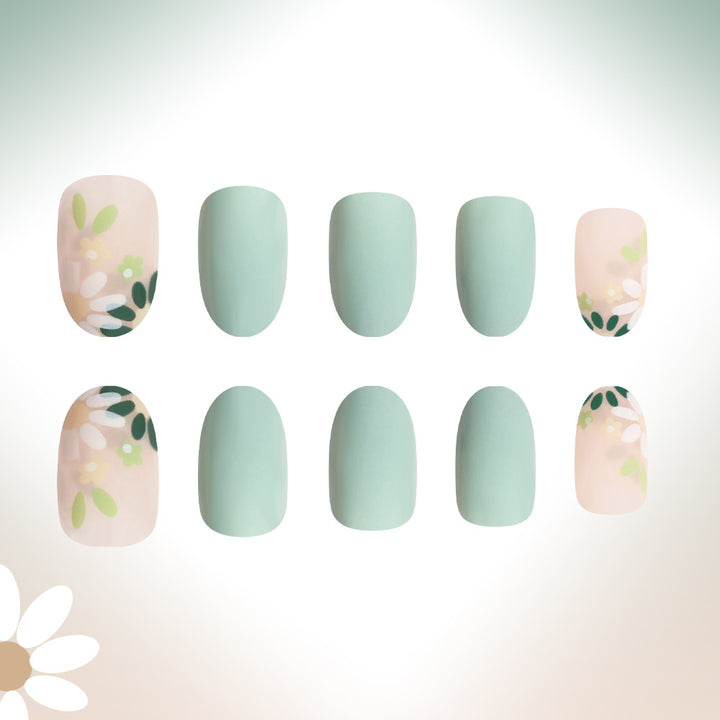 Press-On Floral Nail Art Set Karnz