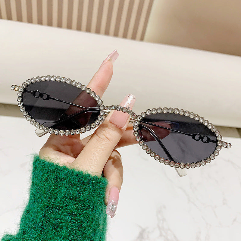 Damen Designer-Brillengestell mit extravagantem Perlenrahmen Karnz
