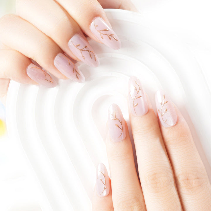 Elegante botanische Press-On Nagelkunst Karnz
