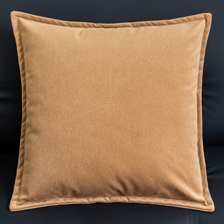 Luxuriöser Sofa- und Bettschmuck