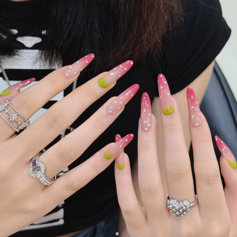 Künstlerische Lange Stiletto-Nagelverzierungen Karnz