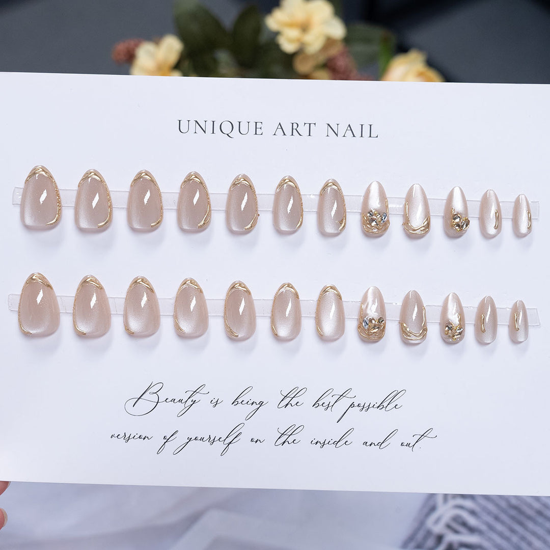Elegantes Stiletto Press-On Nagelset