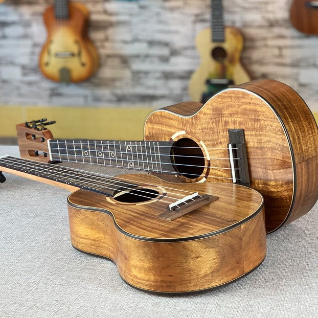 Premium handgefertigte Soprano Ukulele Karnz