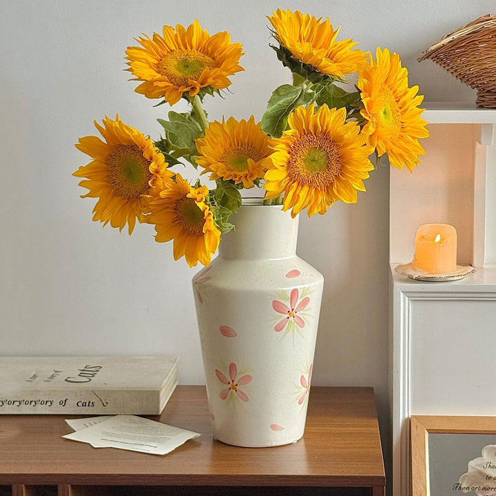 Blumenverzierte Keramikblumenvase