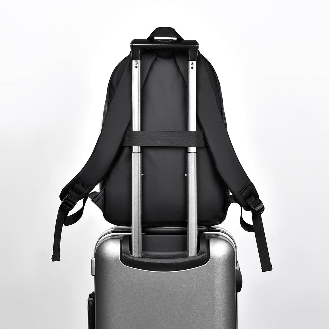 Moderner minimalistischer Rucksack Karnz