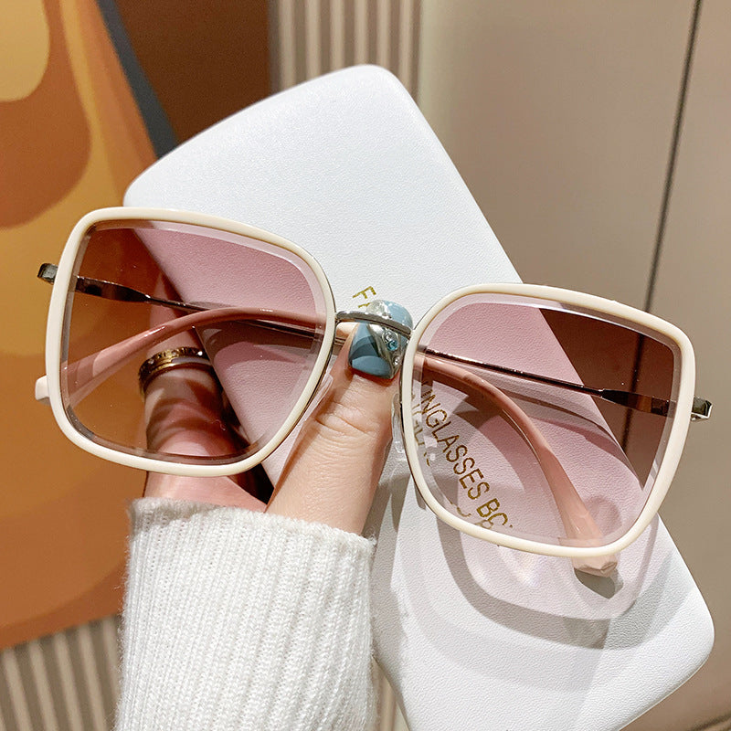 Damen oversized Sonnenbrille mit elegantem Metallrahmen und polarisierten Gläsern Karnz