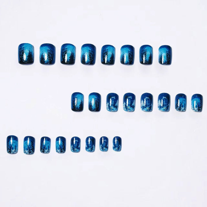 Kreatives Winter Nageldesign Karnz
