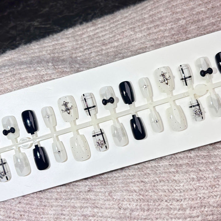 Chic dekorative Press-On Nagelset
