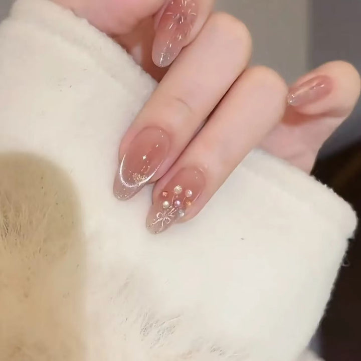 Premium dekorative Nagelkunst Extensions