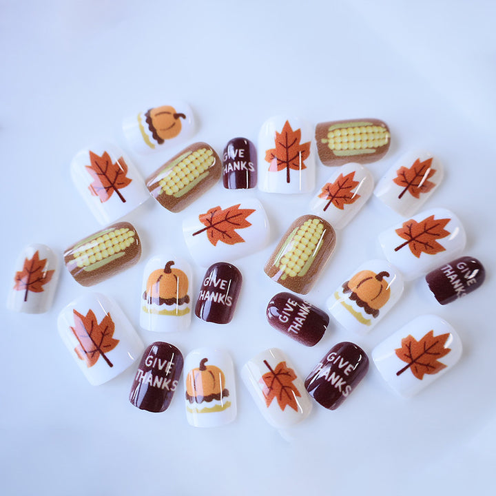 Herbst-inspiriertes Nagelkunst-Set Karnz