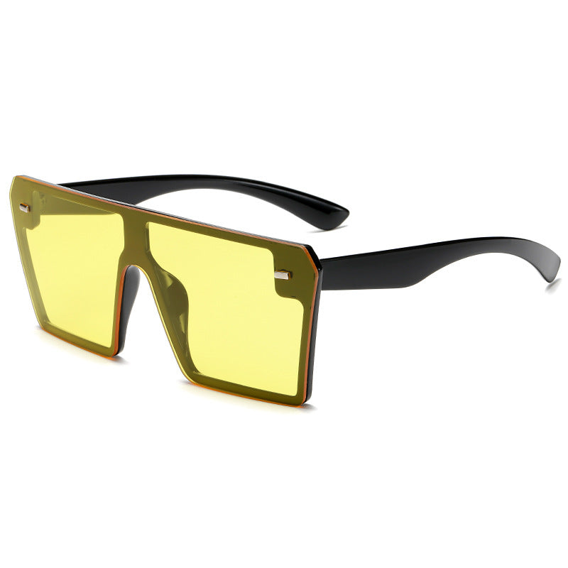 Damen Oversized Sonnenbrille im futuristischen Design Karnz
