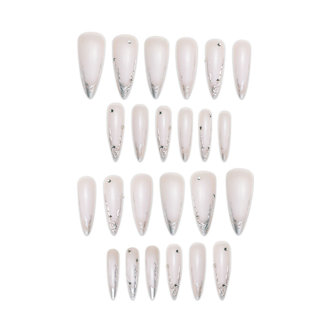 Angular Stiletto Press-On Nagelverlängerungen Karnz