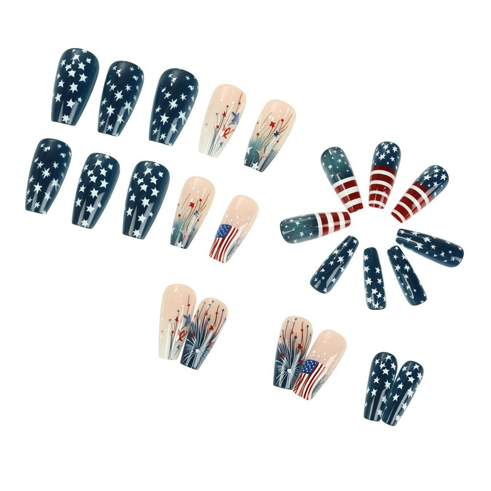 Künstlerische Nagelspitzen Karnz