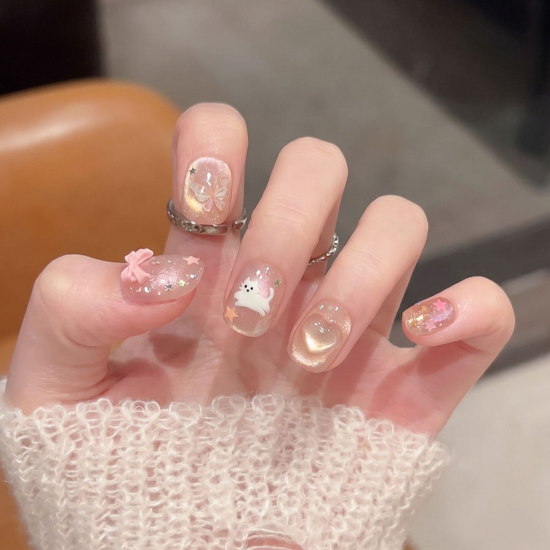 Verspielt Press-On Nagelkunstset mit verspielten Charakterdesigns Karnz