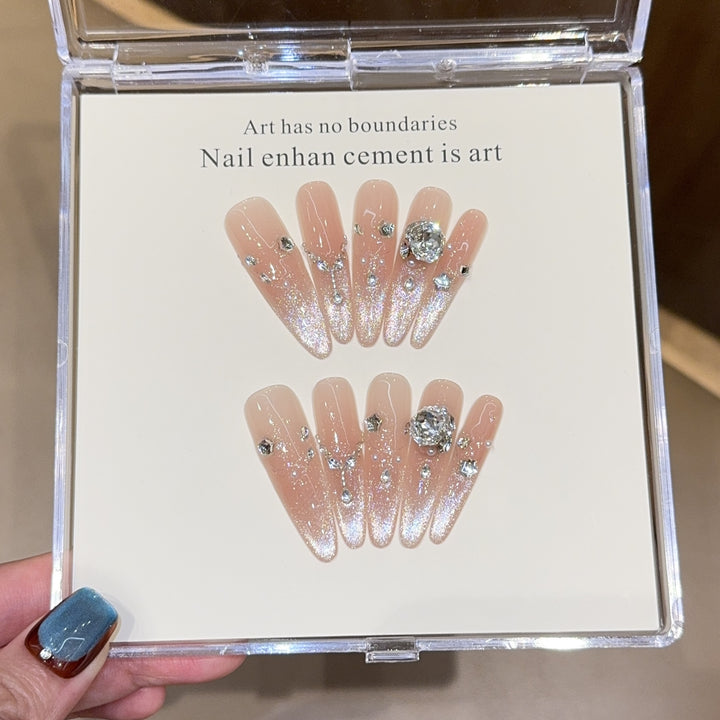 Künstliche Kunstnägel mit Luxuriösem Glitzer- und Strassdesign Karnz
