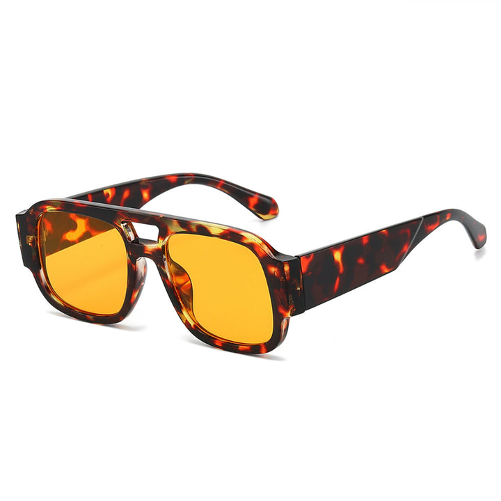 Moderne retro-inspirierte quadratische Sonnenbrillen Karnz