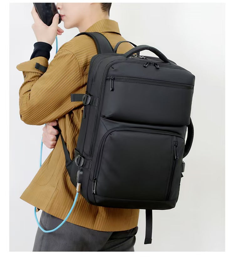 Multifunktionaler Tech-Rucksack