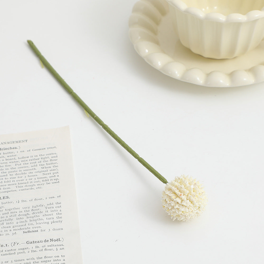 Künstlicher Blumenstängel mit detaillierten Blüten Karnz