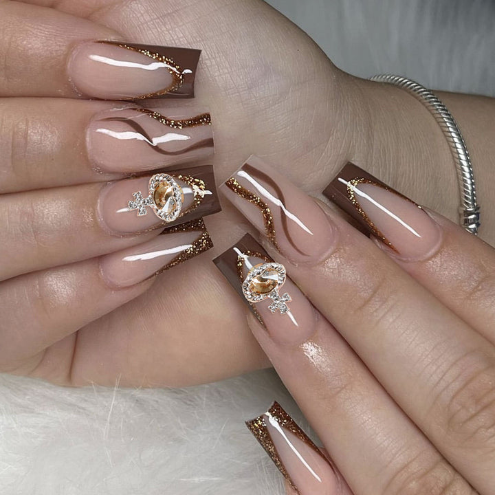 Luxuriöse Glamouröse Nagelkunstverlängerungen Karnz