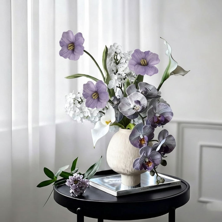 Elegante florale dekorative Anordnung