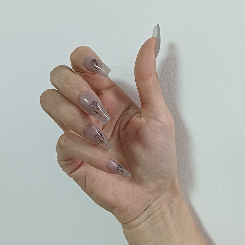 Kunstnägel mit floralem Minimalismus Karnz