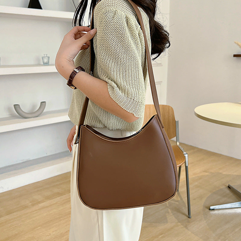 Minimalistische Leder Umhängetasche Karnz