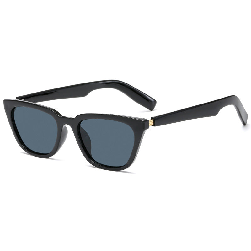 Damen Korrektionsbrille im modischen Cat-Eye-Stil Karnz