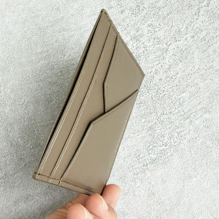 Minimalist Leder Kartenetui Karnz