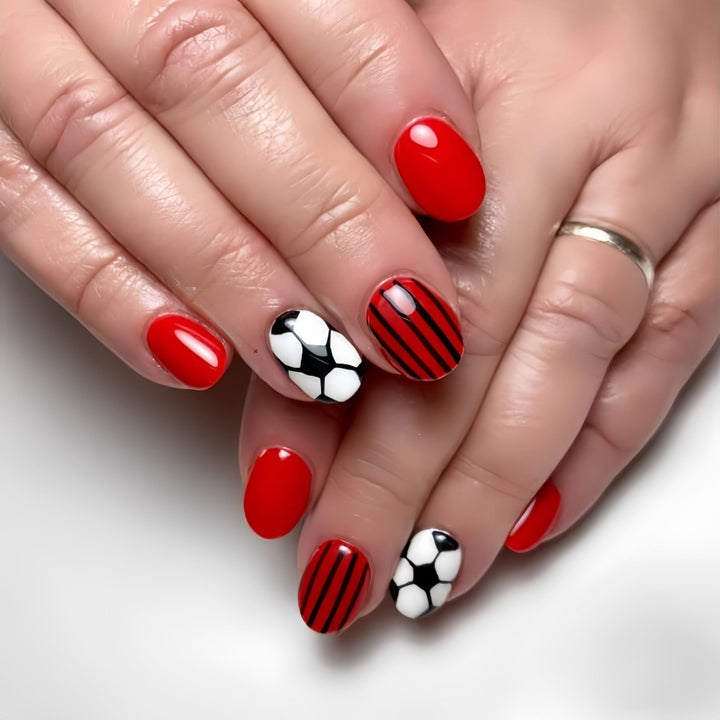 Kreative Fußball-Nageldesigns Karnz