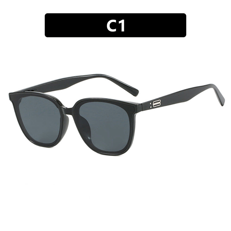 Damen Sonnenbrille im modernen Chic-Stil Karnz