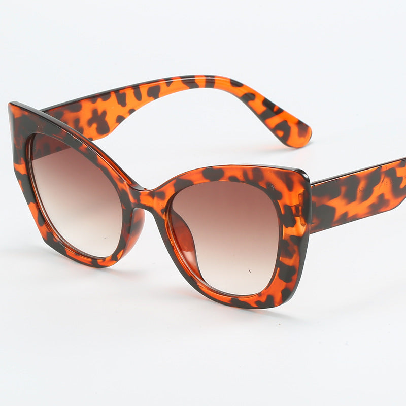 Damen Modische Cat-Eye Sonnenbrille mit elegantem Design Karnz