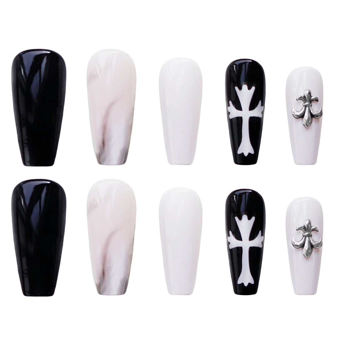 Künstlerisches Press-On-Nageldesign