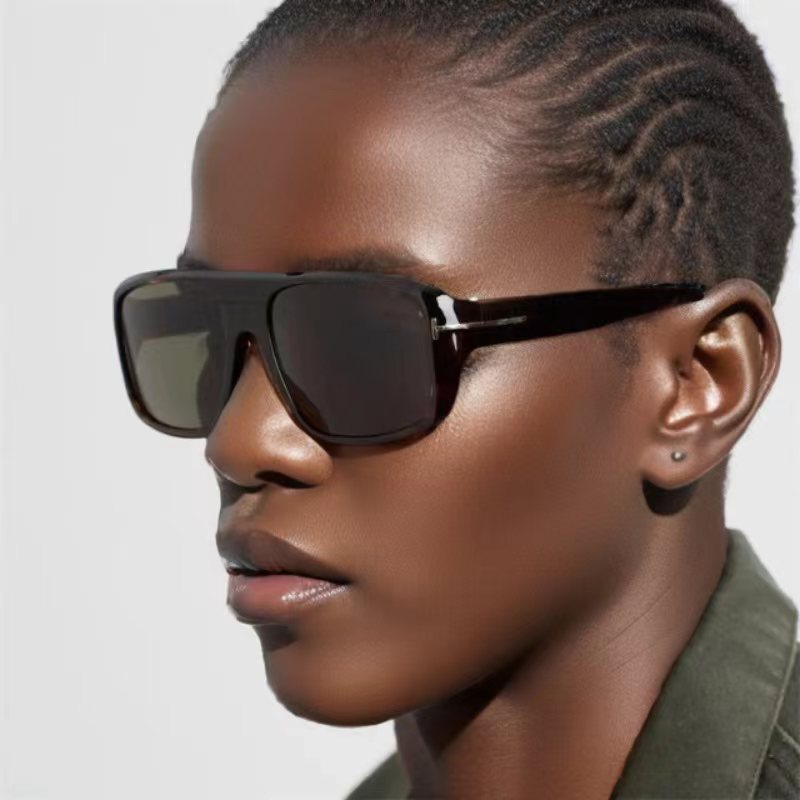 Damen oversized Sonnenbrille mit quadratischem Gestell und polarisierenden Gläsern Karnz