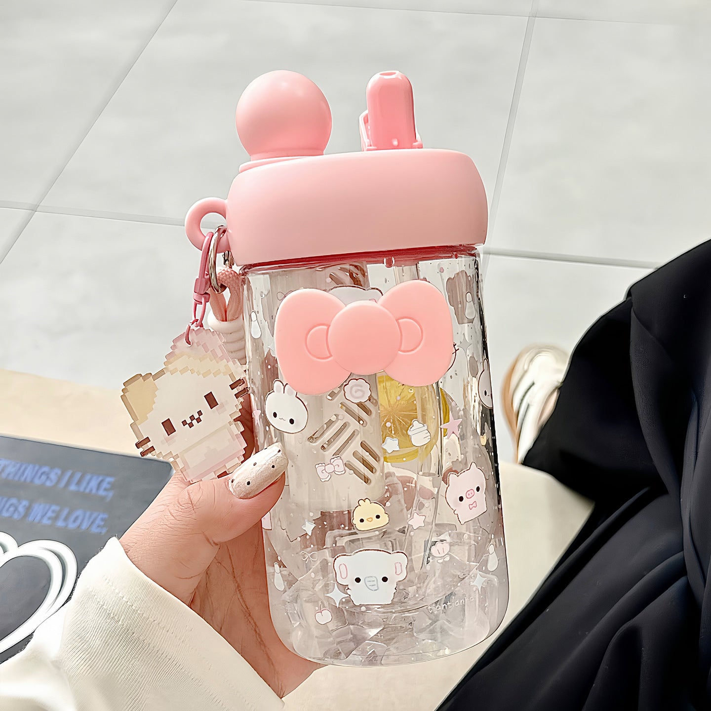 Damen Trinkflasche mit verspieltem Design Karnz