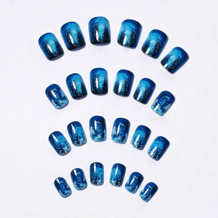 Kreatives Winter Nageldesign Karnz