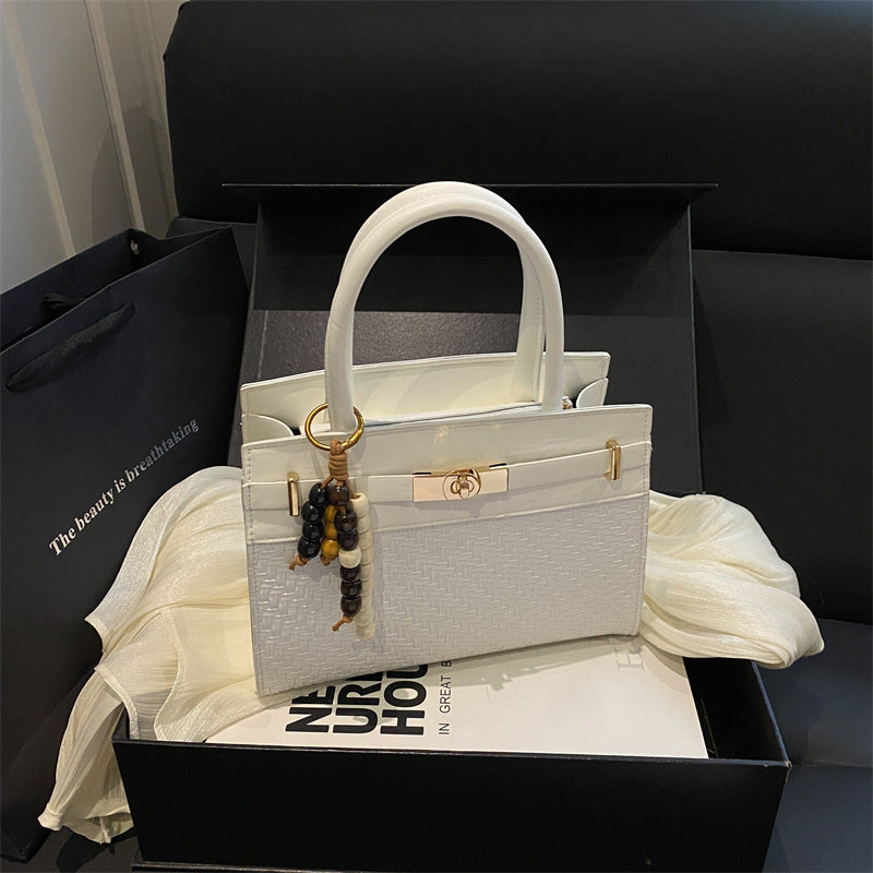 Gewebte Handtasche