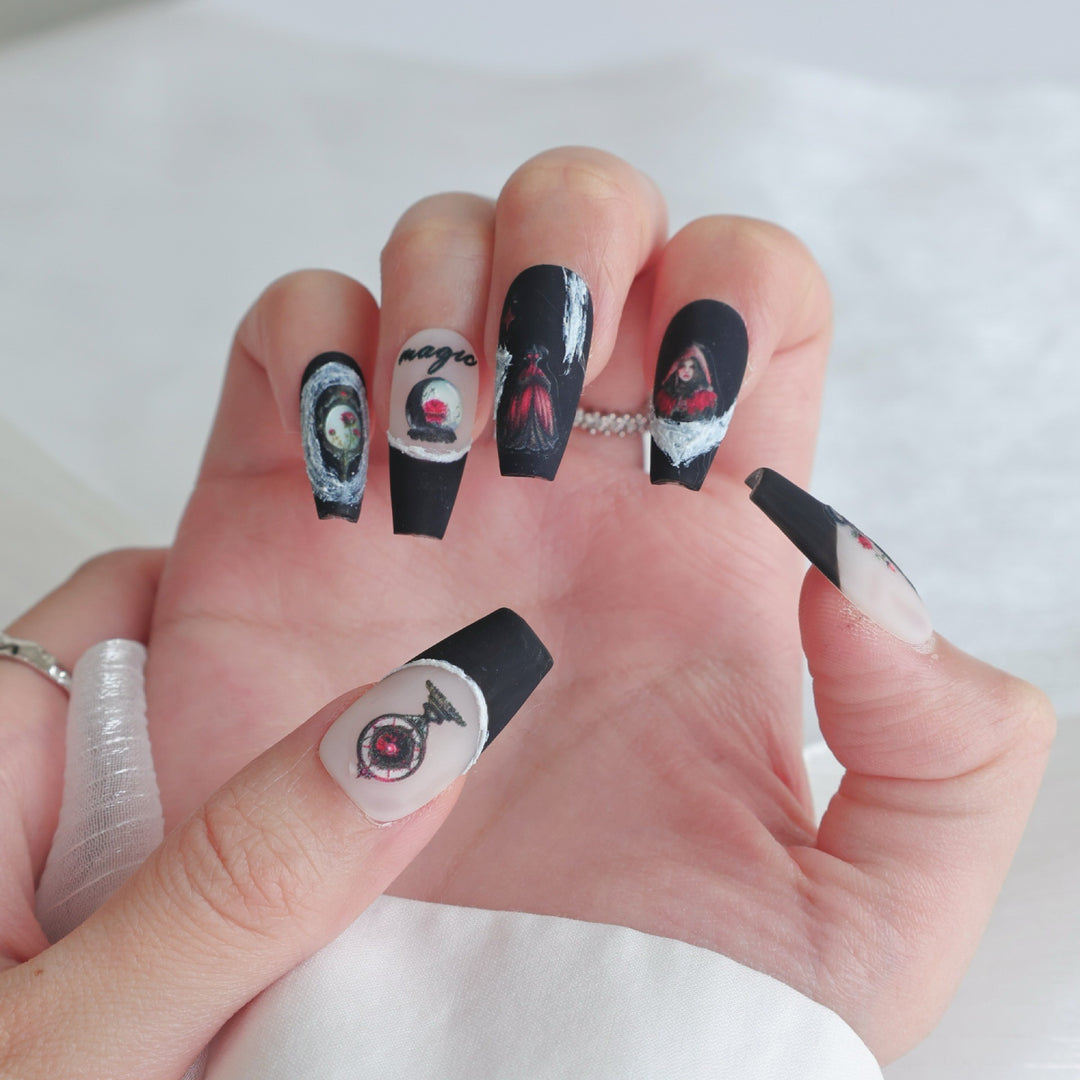 Künstlerisch Thematisierte Press-On Nagelkunst Kollektion