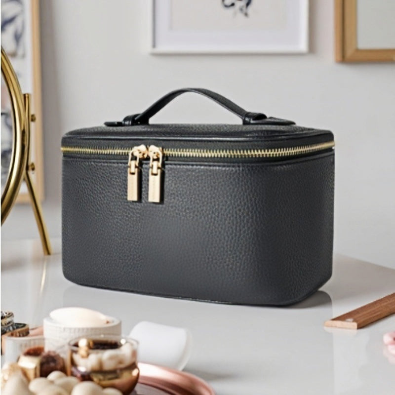Stilvolle und Geräumige Kosmetiktasche Karnz