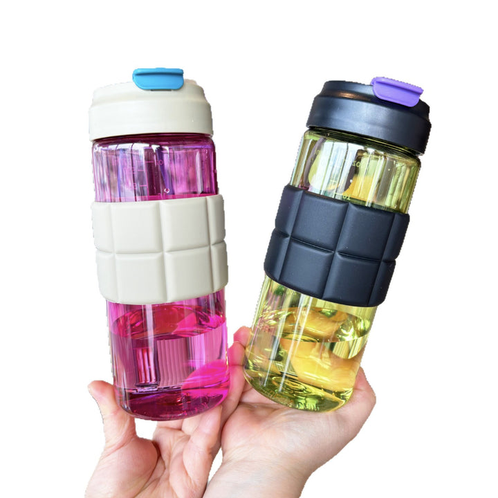 Damen transparente Trinkflasche mit rutschfester Silikonummantelung Karnz
