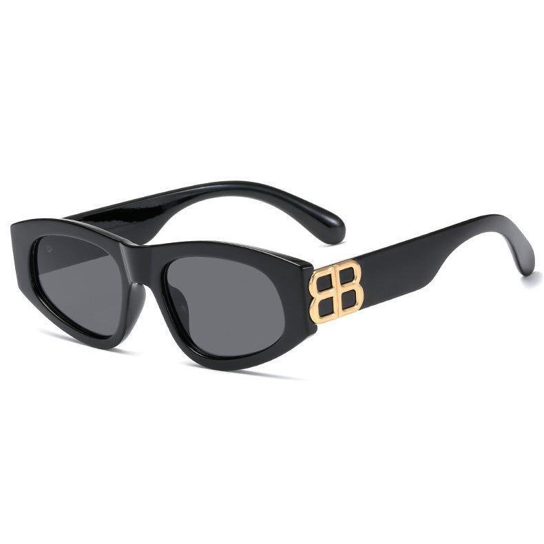 Damen schicke modische Sonnenbrille mit markantem Rahmen Karnz