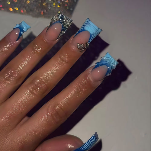 3D dekorative ozean-inspirierte Press-On Nagelkunst Karnz