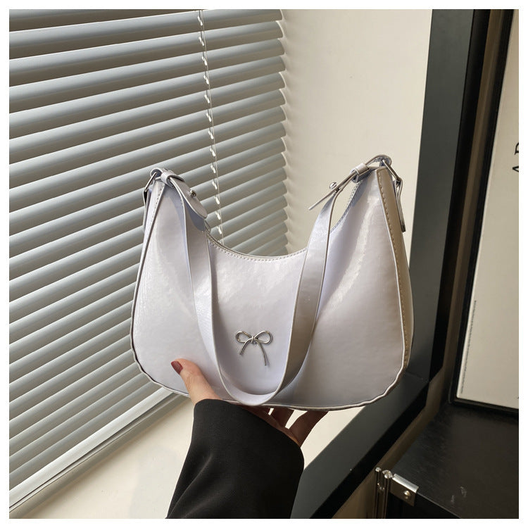 Premium Glänzende Kunstleder Hobo Tasche Karnz